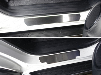 Накладки на пороги шлифованный лист 4 штуки ТСС для Toyota Fortuner 2017-2021